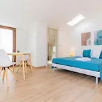 Lumen House Appartement *
