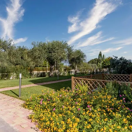 Lumen House Apartament *