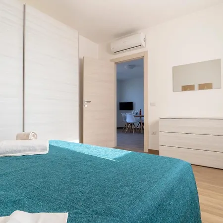 דירה Lumen House סאסארי