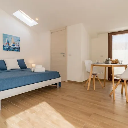 Lumen House Apartment *