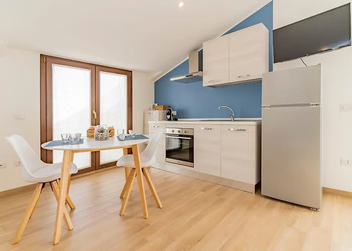 Lumen House Apartment *